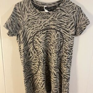 LULULEMON SWIFTLY TECH